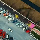 Wynajem parkingu w Warszawie: Ile zapłacisz i jak znaleźć okazję?