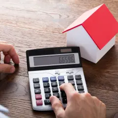 Podatek od nieruchomości kosztem firmy? Sprawdź, kiedy możesz odliczyć!